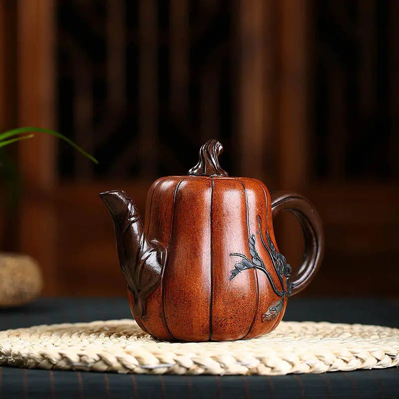 Yixing tea set on consignment by returning purple clay pot DazzleTrove