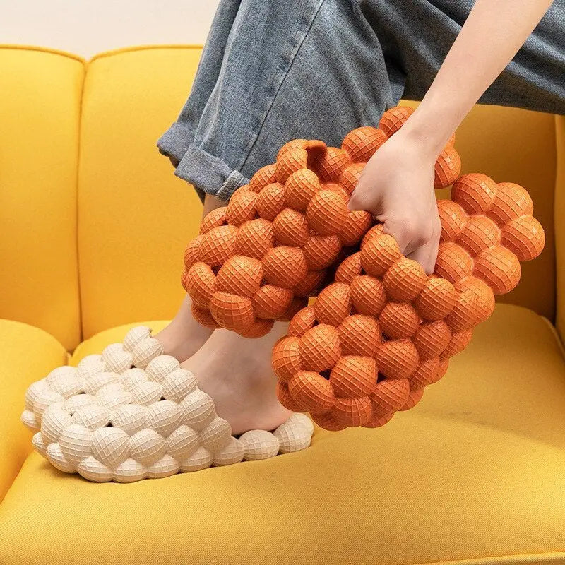 New Summer Fashion Massage Mesh  Bubble  Bathroom Slides Home Indoor Anti-Skid Shoes DazzleTrove