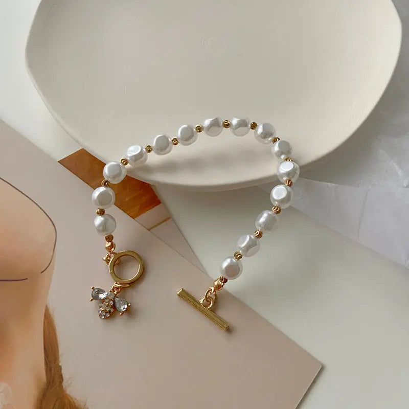 Classic Fashion Natural Stone Pearl Pendant Bracelet For Woman Exquisite New Lucky Cuff Bracelet Anniversary Gift Luxury Jewelry DazzleTrove