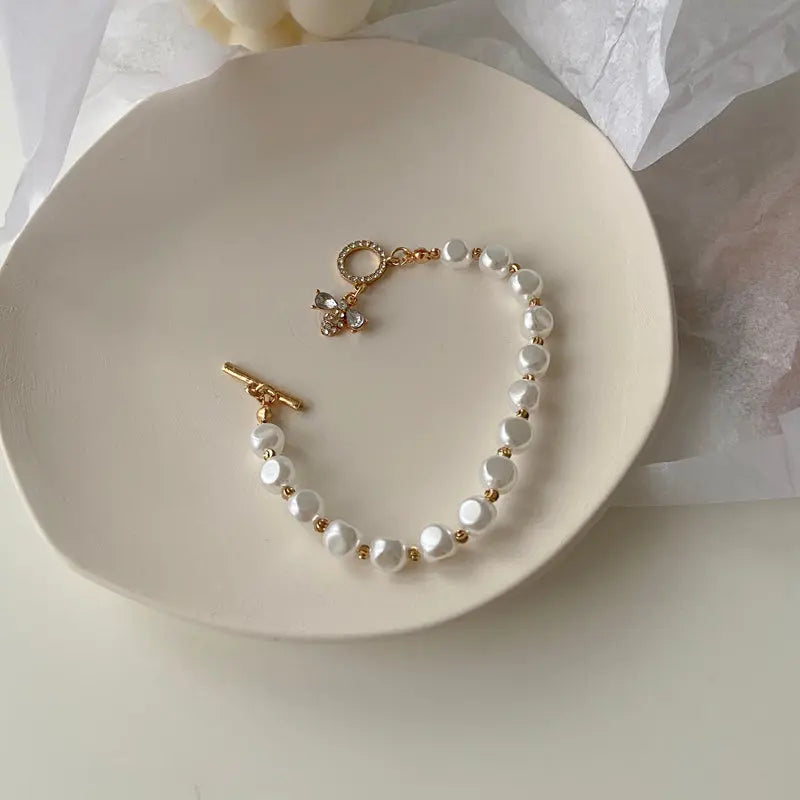 Classic Fashion Natural Stone Pearl Pendant Bracelet For Woman Exquisite New Lucky Cuff Bracelet Anniversary Gift Luxury Jewelry DazzleTrove