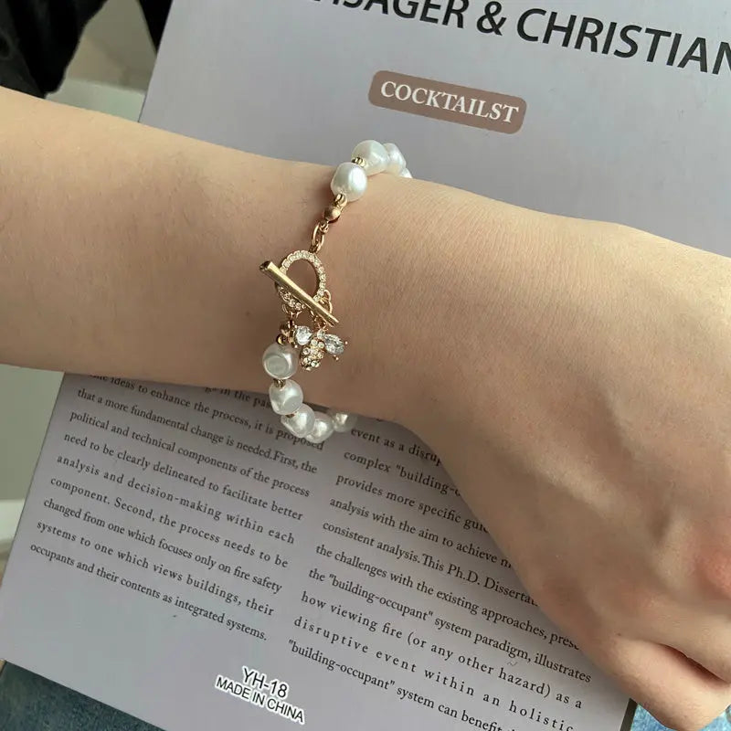 Classic Fashion Natural Stone Pearl Pendant Bracelet For Woman Exquisite New Lucky Cuff Bracelet Anniversary Gift Luxury Jewelry DazzleTrove